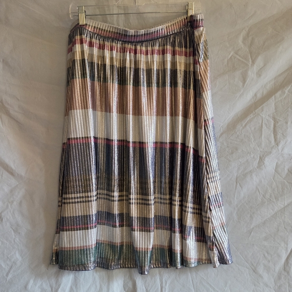 MODCLOTH METALLIC SKIRT ELASTIC WAIST JESSY B - Picture 3 of 14